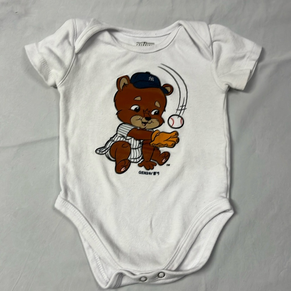 12M New York Yankees Baseball onesie